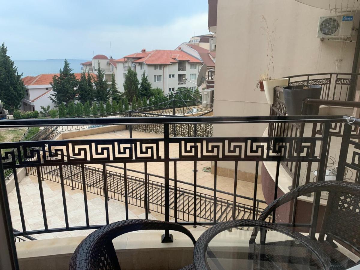 Marina Bay Apart Saint Vlas Sveti Vlas Exteriör bild