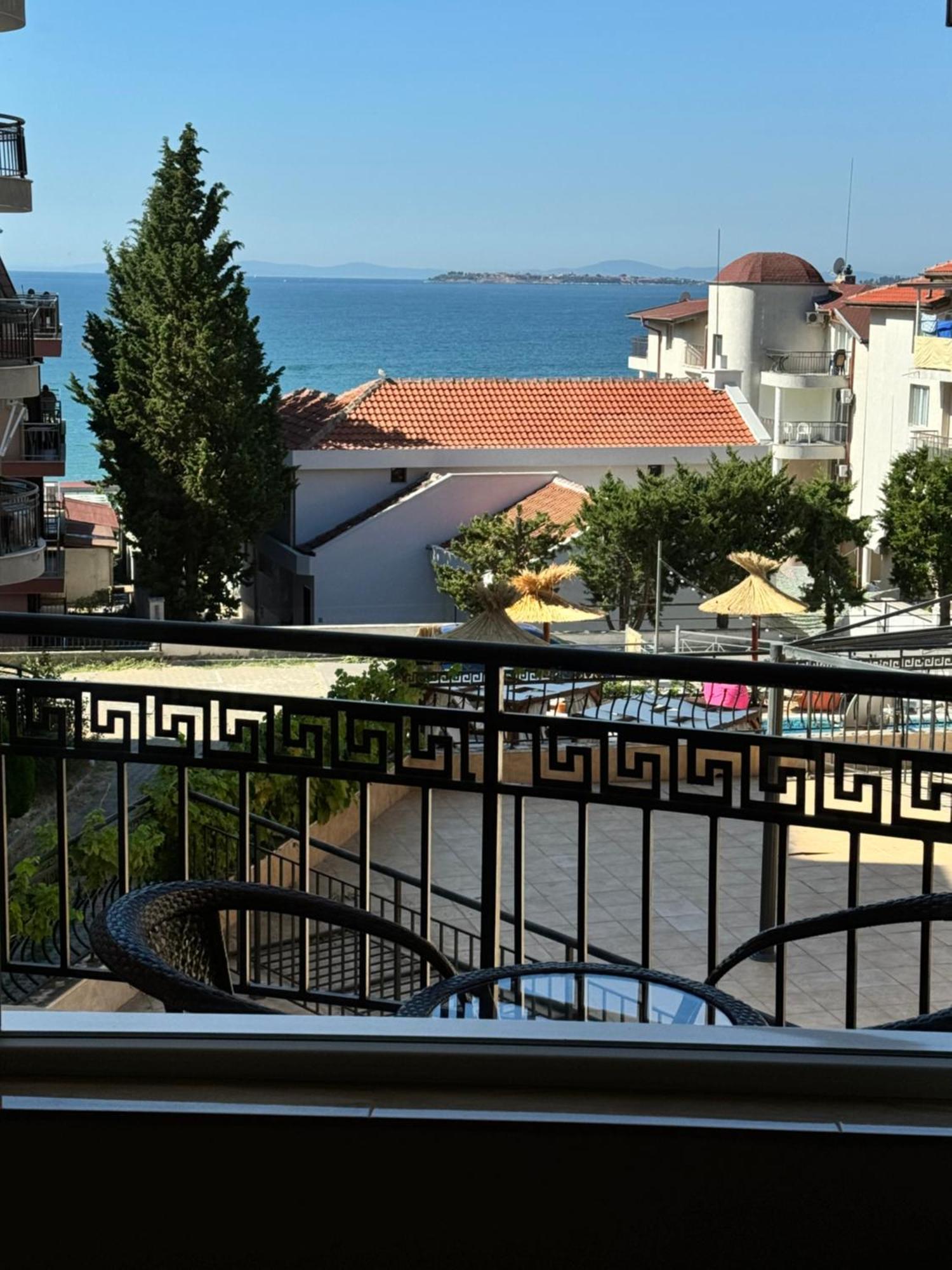 Marina Bay Apart Saint Vlas Sveti Vlas Exteriör bild
