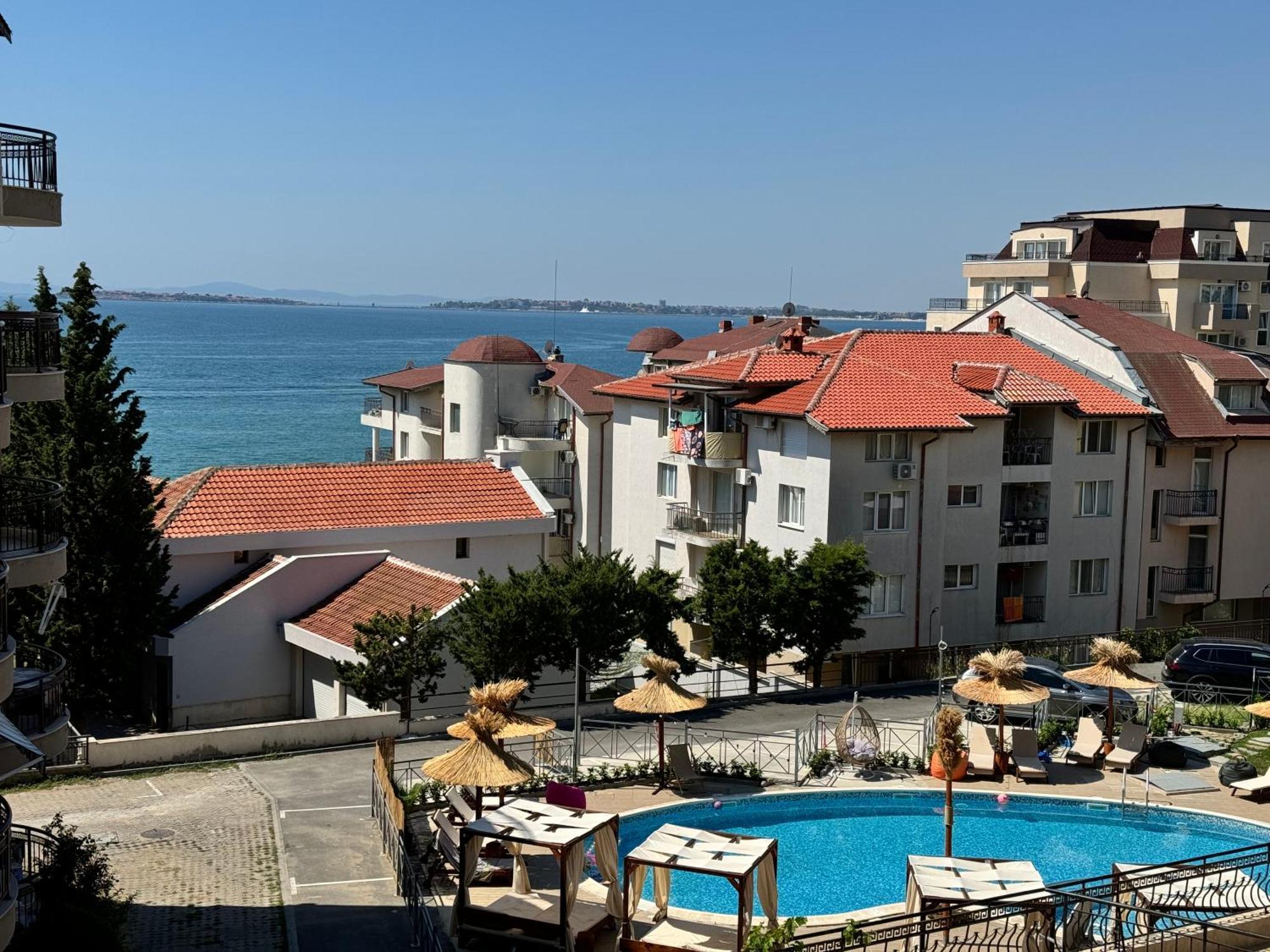 Marina Bay Apart Saint Vlas Sveti Vlas Exteriör bild